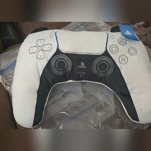 NWT Sony DualSense Controller Pillow - Black and White